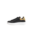 Alviero Martini Prima Classe Smooth Leather Sneakers Black - Princess Attitude