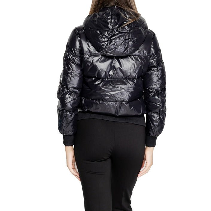 Armani Exchange Slim Fit Icon Logo Padded Jacket Black - Princess Attitude