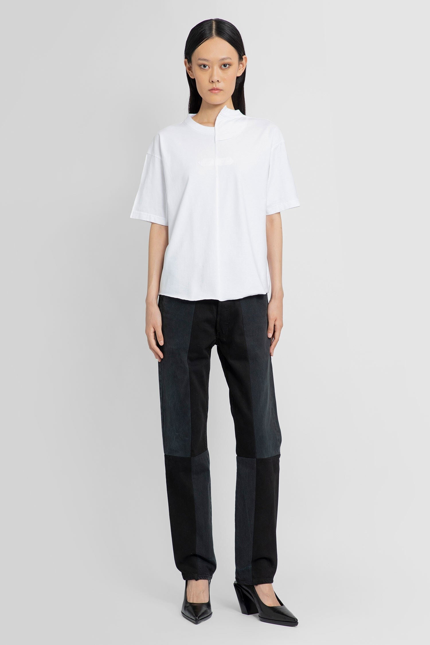 Hodakova - Asymmetric Split T-Shirt