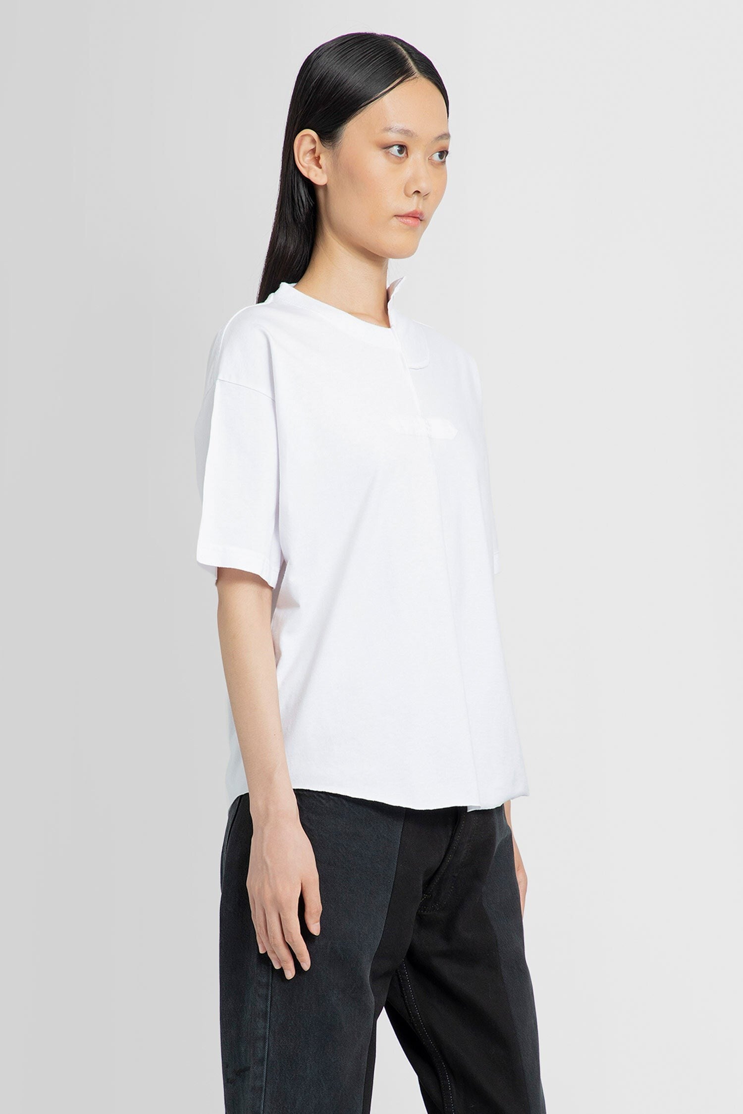 Hodakova - Asymmetric Split T-Shirt