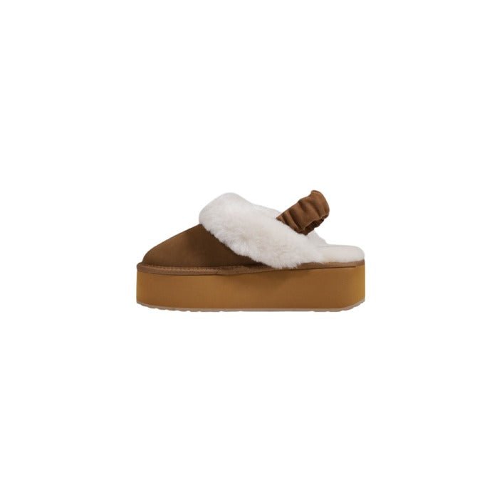 Emu Australia Hartz Chestnut Platform Slippers - Princess Attitude