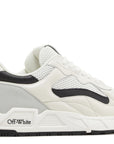 Off White - Off-White Runner B Sneaker 'White Black'